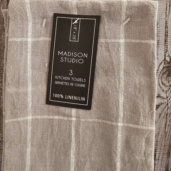 Madison Studio 100% Linen Kitchen Towel Set of 3 - Picture 5 of 7